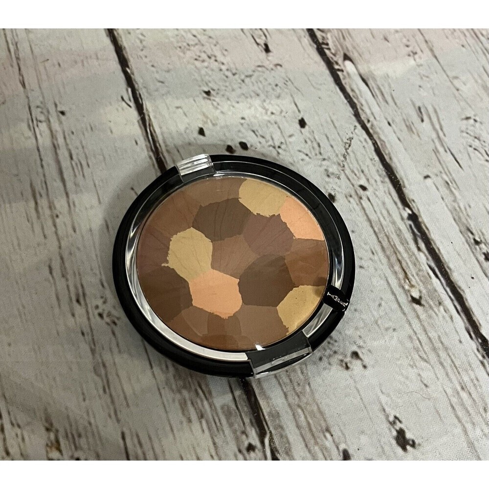 Signature Club A Touched By The Sun Bronzing Prisms Finishing Powder